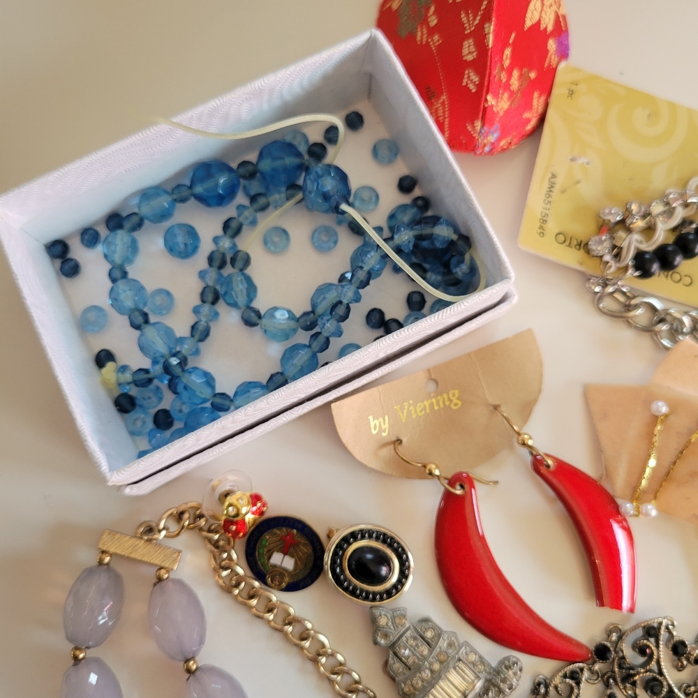 Jewelry-Maker or Crafter's Lot ~ Embellish ~Re-purpose ~ FINAL PRICE ITEMS! - Picture 4 of 14